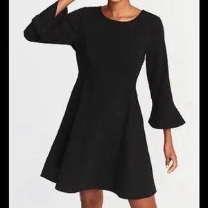1X Old Navy Fit and Flare with flute sleeve dress